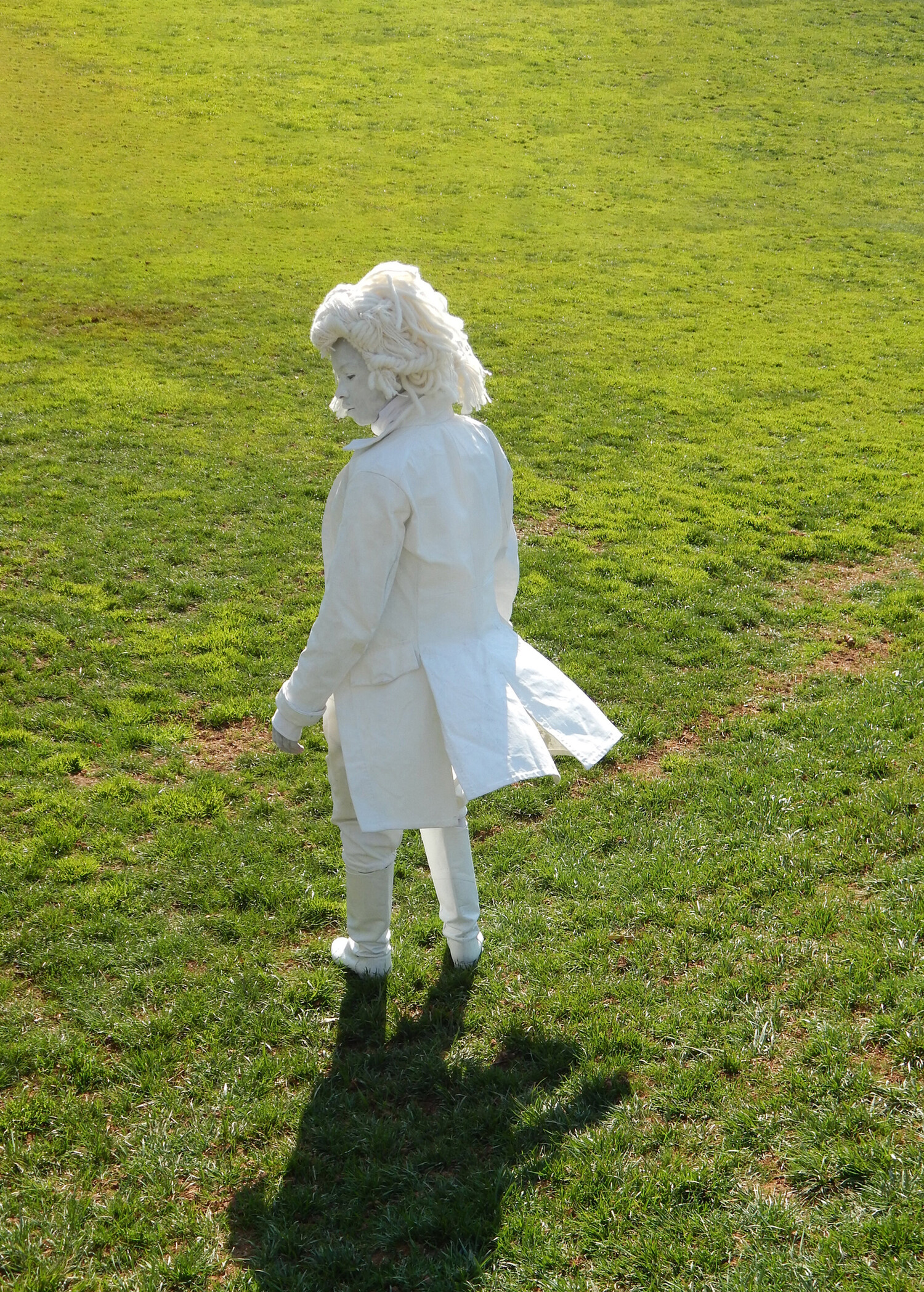 5a-Even-ghosts-have-their-ghosts.-A-shadow-follows-The-Ghost-of-Thomas-Jefferson.-Charlottesville-VA.jpg